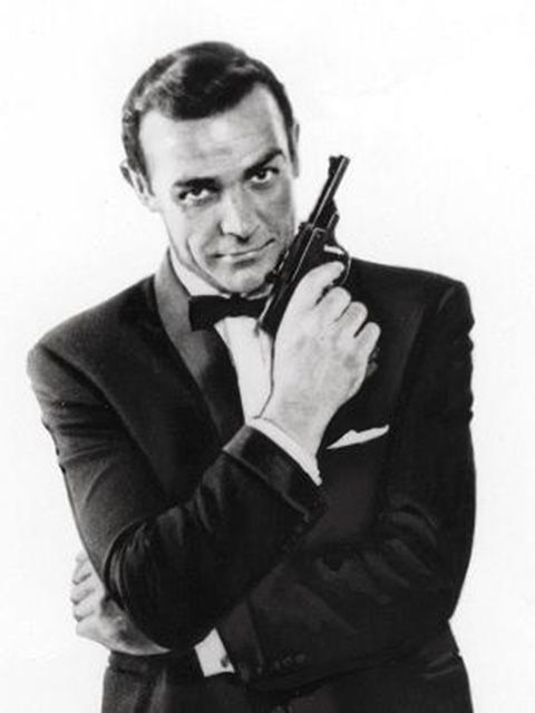 James Bond (Connery) (James Bond) vs Batman (Earth-19) - Who would win ...